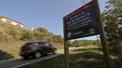 Acceso por carretera al Valle de Santa Fe, en el Montseny.