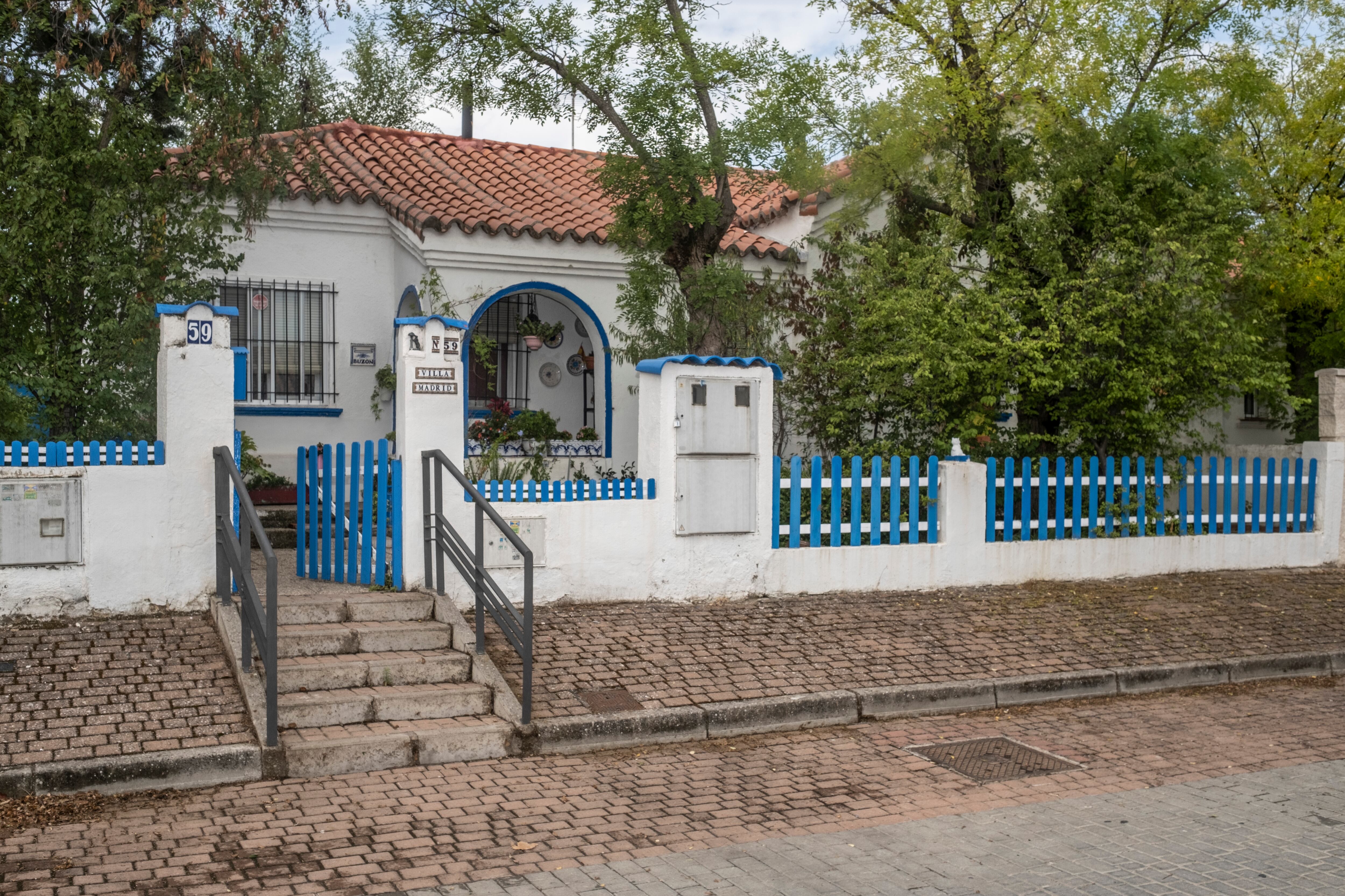 Vivienda unifamiliar de planta baja en la colonia Cuatro Vientos.