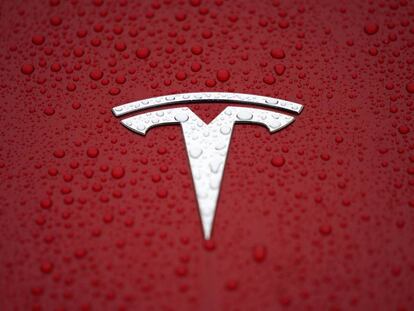 Musk asegura que el futuro Tesla Roadster alcanzará los 1.000km de autonomía