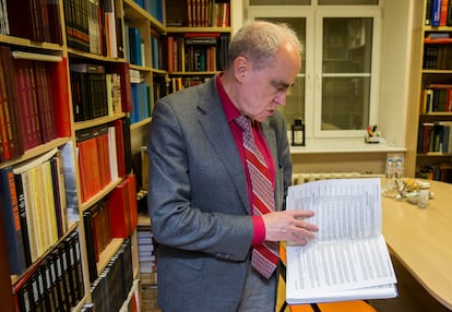 Yan Rachinski, director de Memorial Internacional, en la Sala de Lectura de su sede el pasado 12 de octubre. J. G. CUESTA