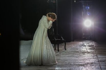 La ópera "I Puritani" de Bellini fue la encargada de clausurar la temporada pasada. En esta imagen la soprano rusa Venera Gimadieva interpreta a Elvira, que enloquece al comprobar la traición de su amado, en el final del primer acto.