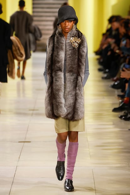 MIU MIU FALL WINTER 2025 FASHION SHOW