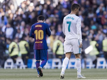 Messi e Cristiano Ronaldo, no clássico de dezembro passado no Bernabéu.