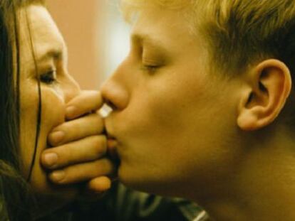 Anne Dorval y 	Antoine-Olivier Pilon en &#039;Mommy&#039;.