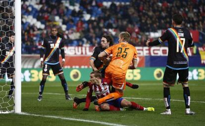 Griezmann marca su primer gol.