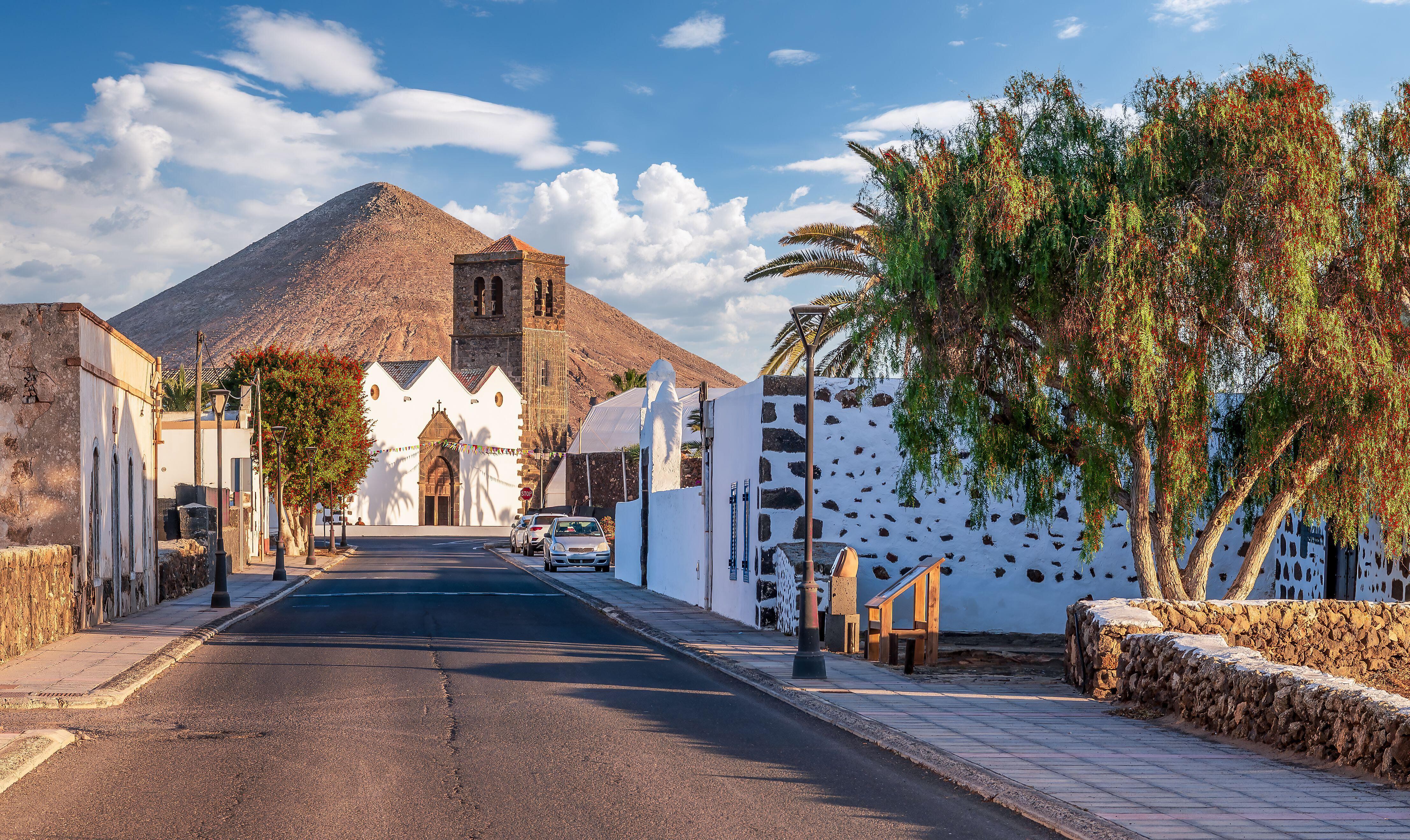 La iglesia de Nuestra Señora de la Candelaria, en el municipio de La Oliva (Fuerteventura).