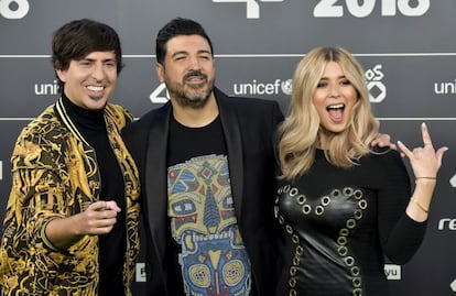 Dani Moreno, Tony Aguilar y Cristina Bosca posan durante el photocall.