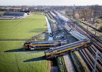 Train derailment Netherlands