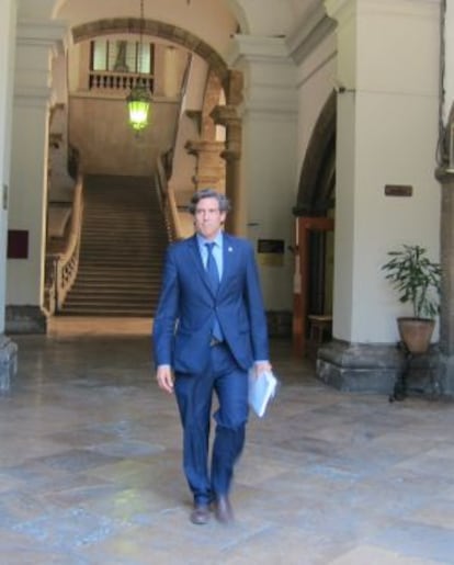 El alcalde de Paterna, Lorenzo Agust&iacute;, sale de declarar en el Tribunal Superior valenciano.