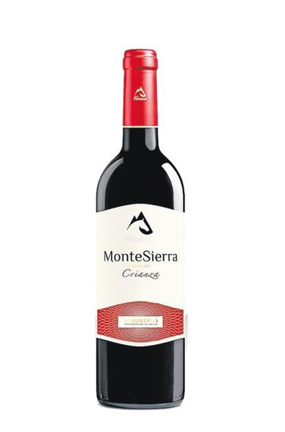 Terciopelo en boca. Montesierra Crianza. 4,75 euros. Somontano. Elaborado por la bodega Pirineos, con uvas tempranillo, cabernet sauvignon y merlot, ha pasado 12 meses en barricas nuevas de roble francés y americano, y otros tantos meses en botella. En la cata ofrece un color rojo cereza con tonos rubí, aromas de roble con predominio de frutas. En boca es aterciopelado.