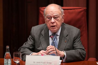 Jordi Pujol comparece en el Parlamento catalán.