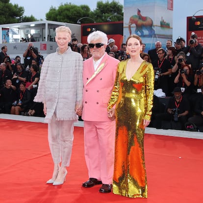 VENICE, ITALY - SEPTEMBER 02: (L-R) Tilda Swinton, Pedro Almodovar and Julianne Moore attend the "The Room Next Door" red carpet during the 81st Venice International Film Festival on September 02, 2024 in Venice, Italy. (Photo by Daniele Venturelli/WireImage)