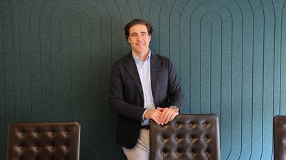 Borja Vara se suma a Amrop España como director de negocio del área de tecnología. Cuenta con 25 años de experiencia, principalmente en el ámbito de la dirección general y comercial en empresas multinacionales de tecnología e internet, entre las que destacan Hewlett Packard o LinkedIn. Además, durante una etapa lideró startups internacionales del sector fintech, como Wagestream o Money Jar. Tiene un EMBA por la Universidad Pontificia Comillas.