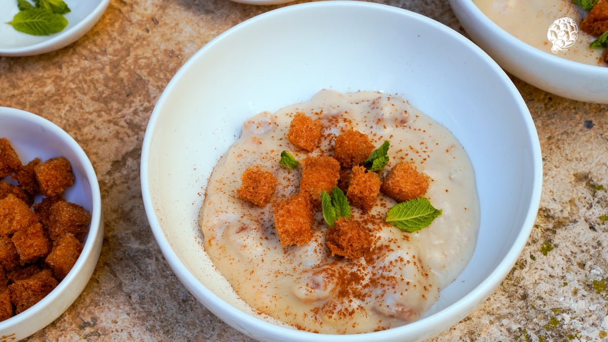 Puches, las deliciosas migas dulces manchegas que sirven para aprovechar el pan