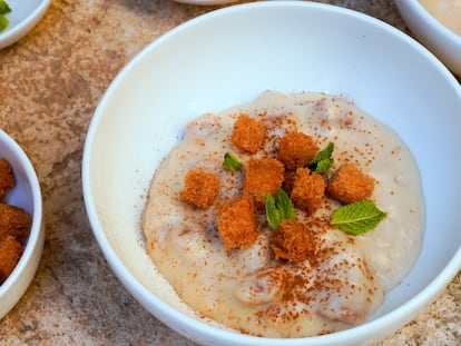 Puches, las deliciosas migas dulces manchegas que sirven para aprovechar el pan