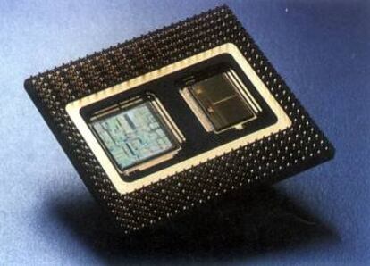 Imagen de un Intel Pentium tomada en 1995.