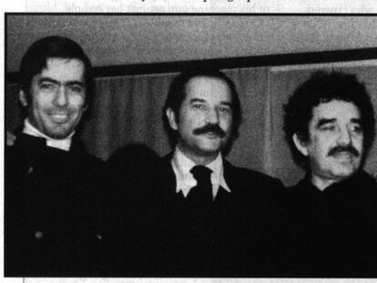 De izquierda a derecha, Mario Vargas Llosa, Carlos Fuentes, Gabriel García Márquez y José Donoso, en los años setenta.