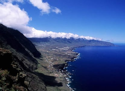 Panorámica de la isla de El Hierro, Islas Canarias.