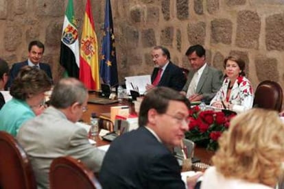 Reunión del Consejo de Ministros, en la sede de la presidencia de la Junta de Extremadura, en Mérida.