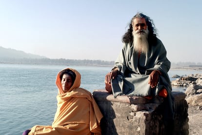 Alice Coltrane with Swami Satchidananda, in the Ganges River, in 1970.