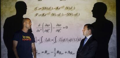 Los físicos Ignacio Ariño (d) y Álvaro Montealegre, empleados bancarios.