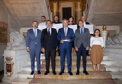 Entrega del Premio Pyme Madrid de la VII edición. En el centro, José Manuel García Prieto, presidente de Air Rail, la empresa ganadora el año pasado.