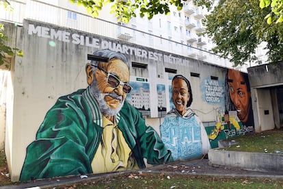 El bario de « parc au lievres « en Vitry sur Seine cerca de Paris, donde se hizo el rodage de la pelicula « Athena » de Netflix.