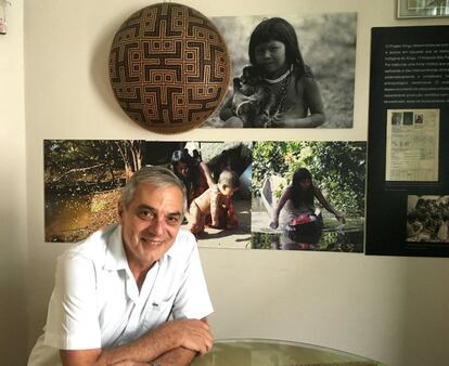 Coordenador do Projeto Xingu, o médico Douglas Rodrigues está sempre atento para não atropelar os cuidados tradicionais dos Panará e de outros indígenas.