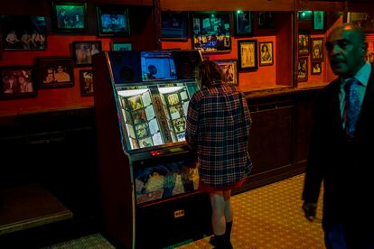 La célebre Jukebox encantada del Earnestine and Hazel's (Memphis, Tennessee).