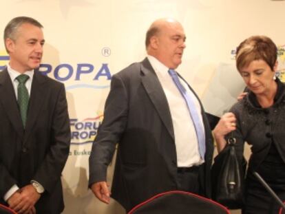 Josu Erkoreka, Iñigo Urkullu, Emilio Olabarria y Arantza Tapia, ayer en Bilbao.