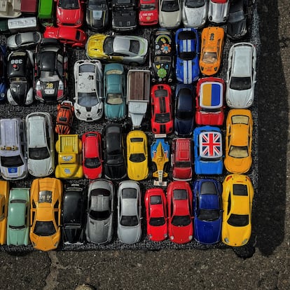 Some of the stalls are filled with collections of toy cars that look just old rather than vintage.