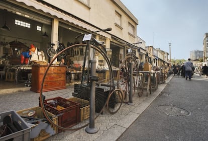 Bicicletas antiguas en Saint Ouen, mercado de pulgas que Louis Malle reflejó magistralmente en 'Zazie en el metro' (1959).