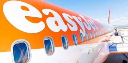 Un avión de la aerolínea británica de bajo coste Easyjet.