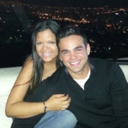Maria Gabriela Chavez con su novio 'Coco' Sosa, en una foto que subió a Twitter.