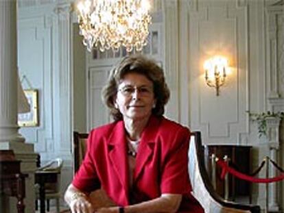 María Castellano.