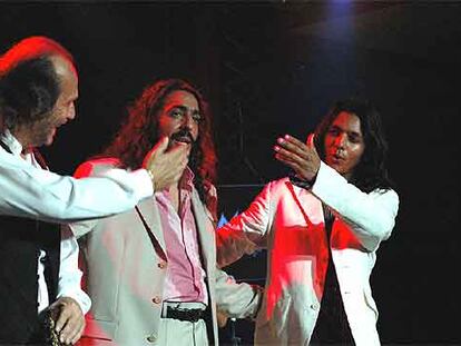 Paco de Lucía, Diego el Cigala y Farruquito, en la clausura del Festival de Montreux.