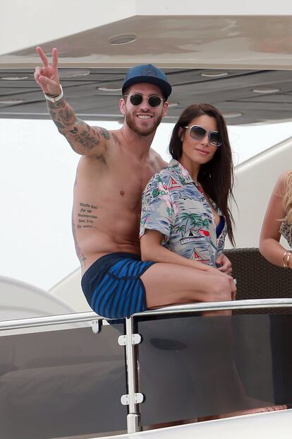 Ramos, el capitán del Real Madrid, con Pilar Rubio madre de sus dos hijos.