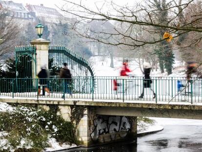 Estampa invernal en la ciudad alemana de Bremen.