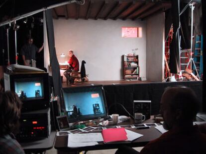 Bill Viola y Weba Garretson en el rodaje de 'Catherines Room' (La habitación de Catalina).