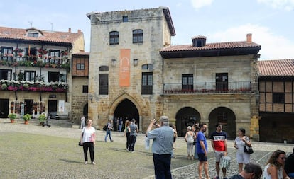 Torre Don Borja, en Santillana del Mar (Cantabria).