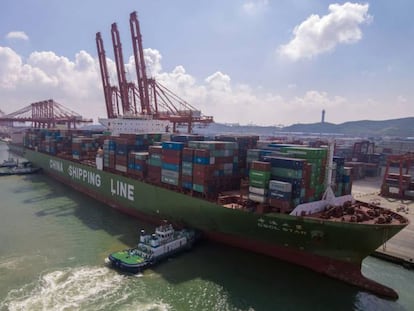 Ventaja de China en la guerra comercial: su superávit con EE UU crece un 4,2%