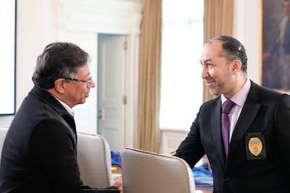 Gustavo Petro y el rabino Richard Gamboa Ben-Eleazar en una fotografía compartida por el nuevo director de Asuntos Religiosos de Colombia, el 3 de abril de 2025.