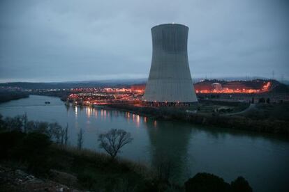 Vista de la central nuclear de Ascó, en la provincia de Tarragona