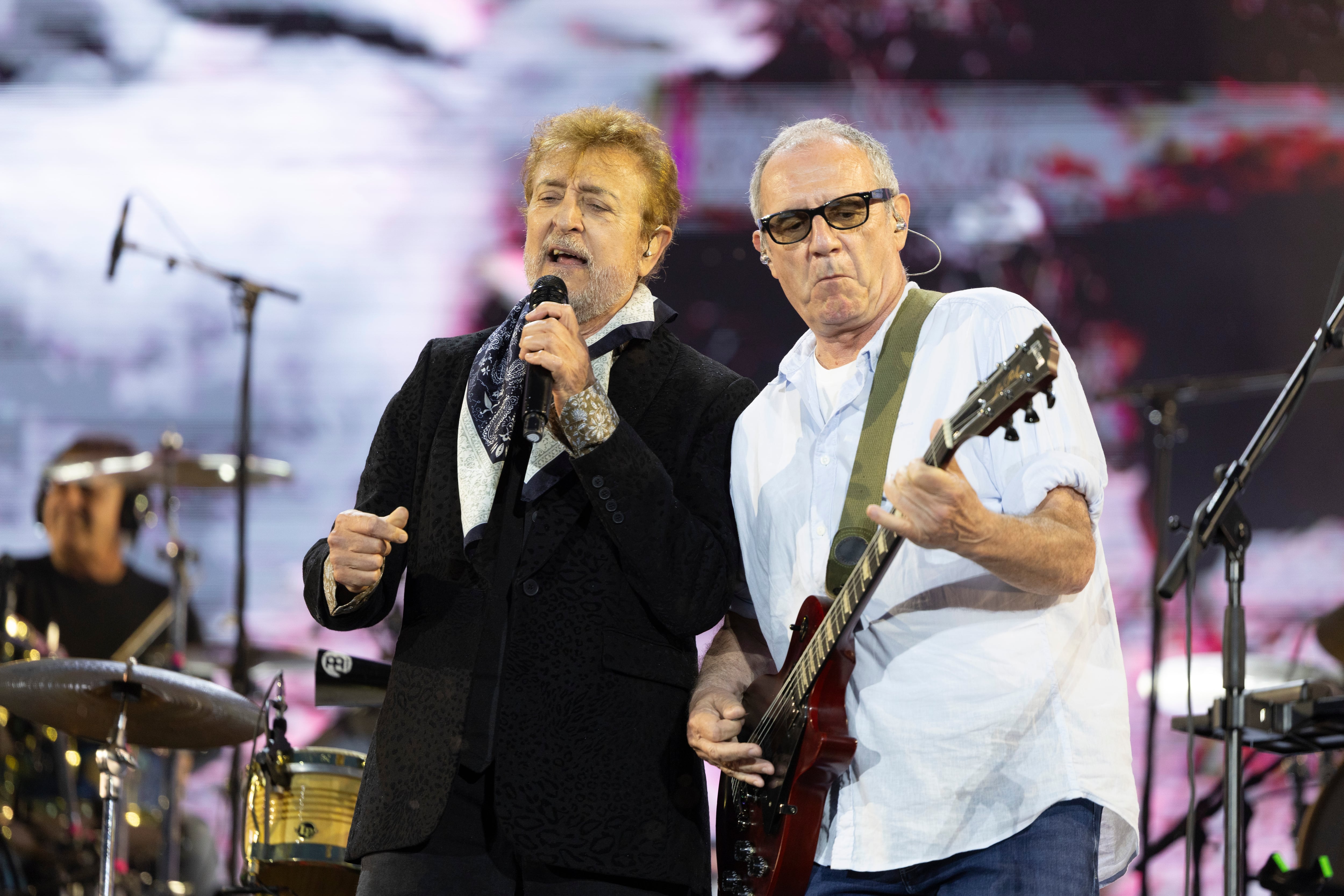 Concierto de  El último de la fila en el Estadi Olimpia  Montjuic de Barcelona. Manolo García y Quimi Portet. CARLES RIBAS