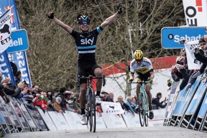 Mikel Landa se impone en Amurrio