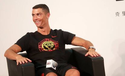 El futbolista portugués Cristiano Ronaldo en Pekín, China, este jueves.