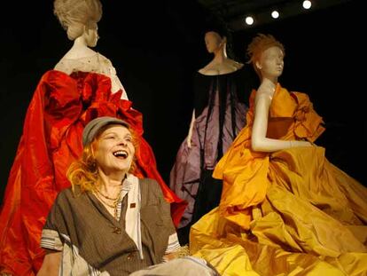 La diseñadora británica Vivianne Westwood, ayer en la presentación de la exposición sobre su obra.