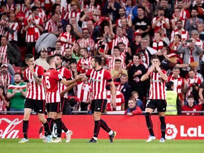 Gorka Guruzeta of Athletic Club reacts after scoring first goal during the La Liga Santander match between Athletic Club and Real Valladolid CF at San Mames on November 8, 2022, in Bilbao, Spain.
AFP7 
08/11/2022 ONLY FOR USE IN SPAIN