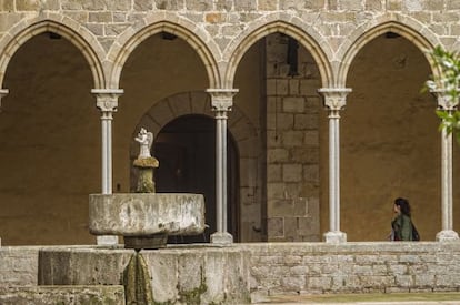 Una visita al claustre del monestir de Pedralbes de Barcelona, que se podrà fer el dia de la Mercè
