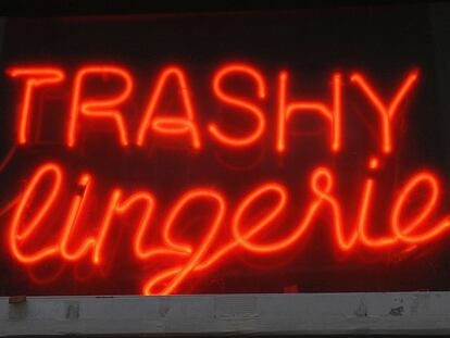 Qué hacer (y sobre todo que no hacer) cuando vas a un sex shop por primera vez